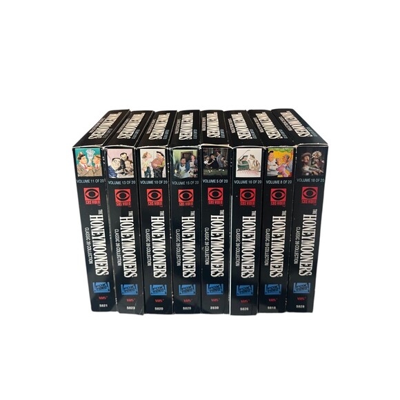 THE HONEYMOONERS Classic 39 Collection LOT of 8 VHS Tapes 16 Episodes 80s TESTED - Picture 15 of 16